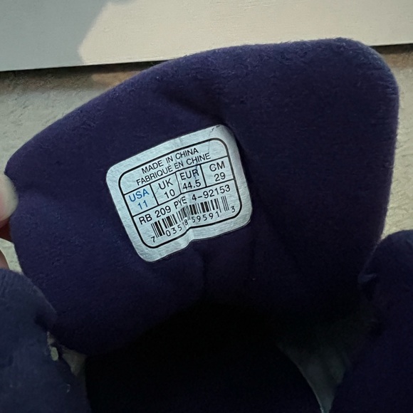 Reebok UK Classic - Mens Size 11 - Picture 7 of 13